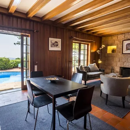 Entre Rochas Pool House By Cadenzalux Вилла Кашкайш